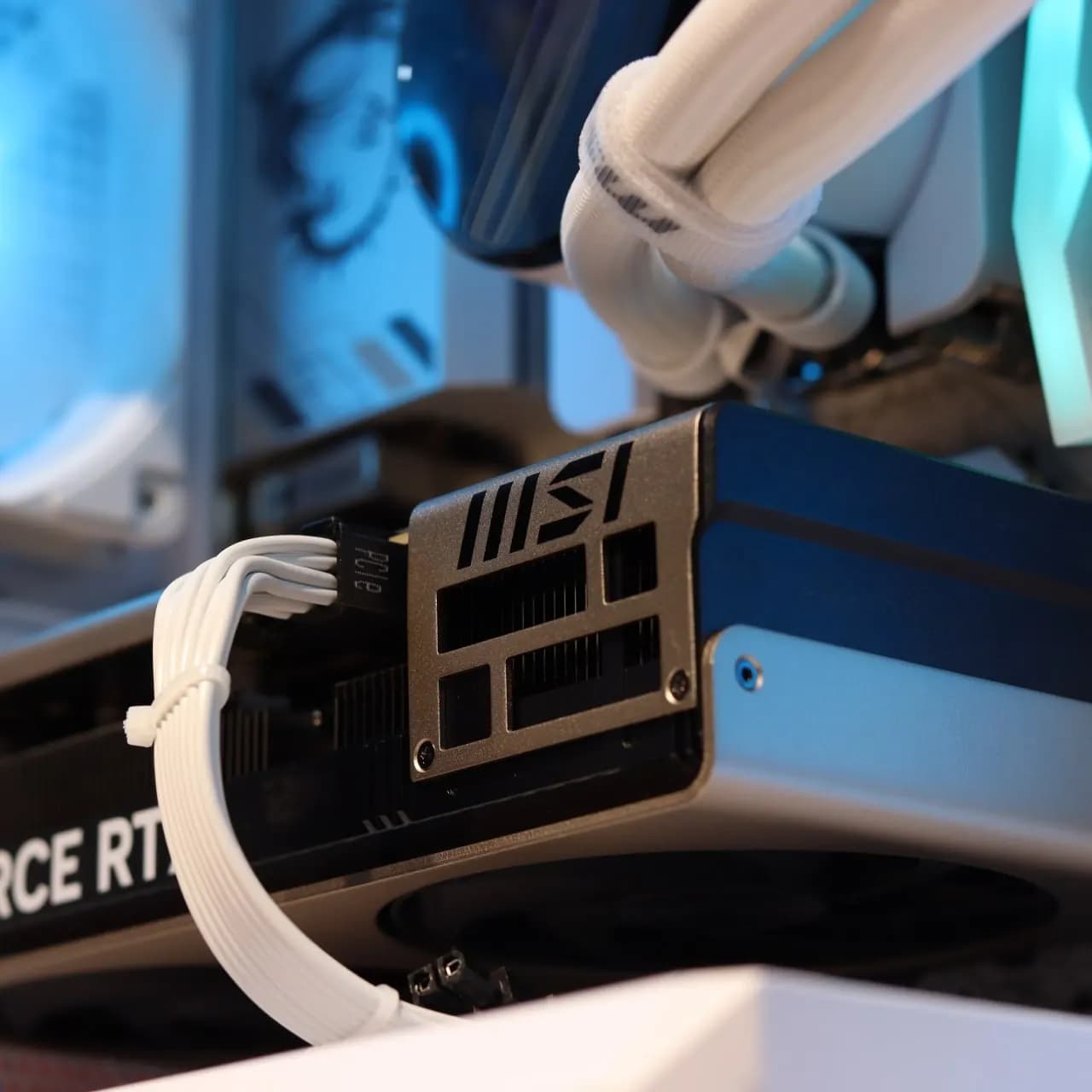 Ryzen 7 7800X3D · MSI RTX 5060 Ti thumbnail 4