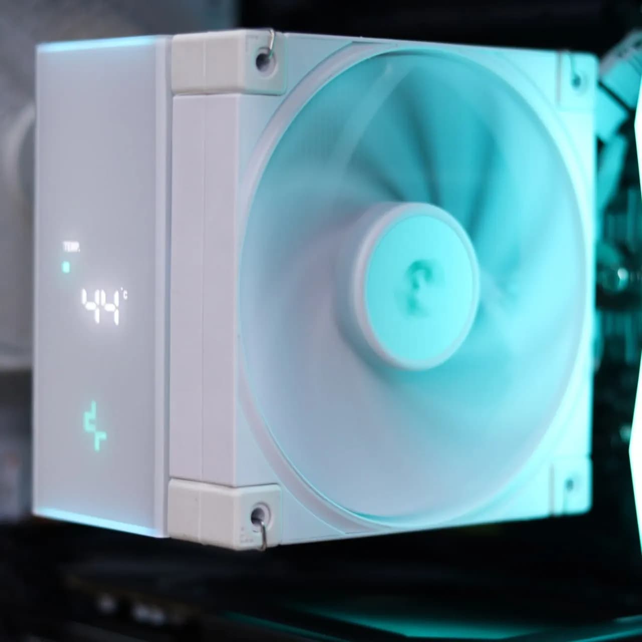 Ryzen 5 7500F · Gigabyte RTX 5060 Ti thumbnail 7