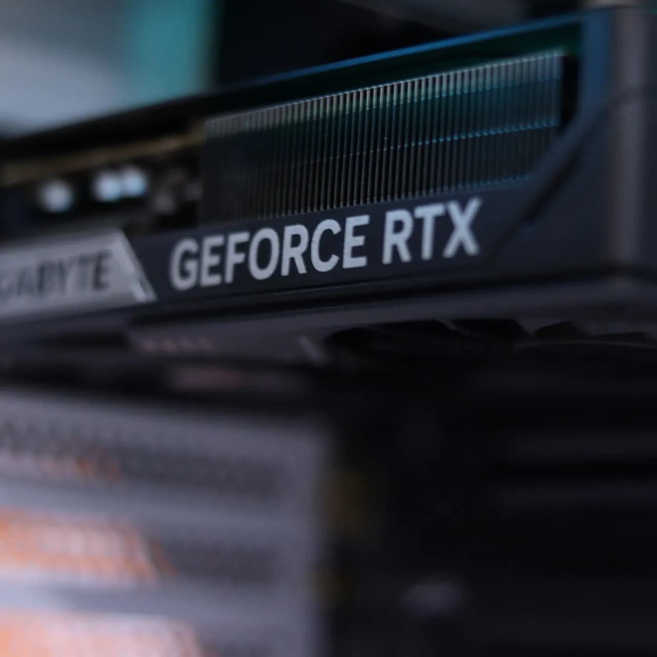 Ryzen 5 7500F · Gigabyte RTX 5060 Ti thumbnail 8