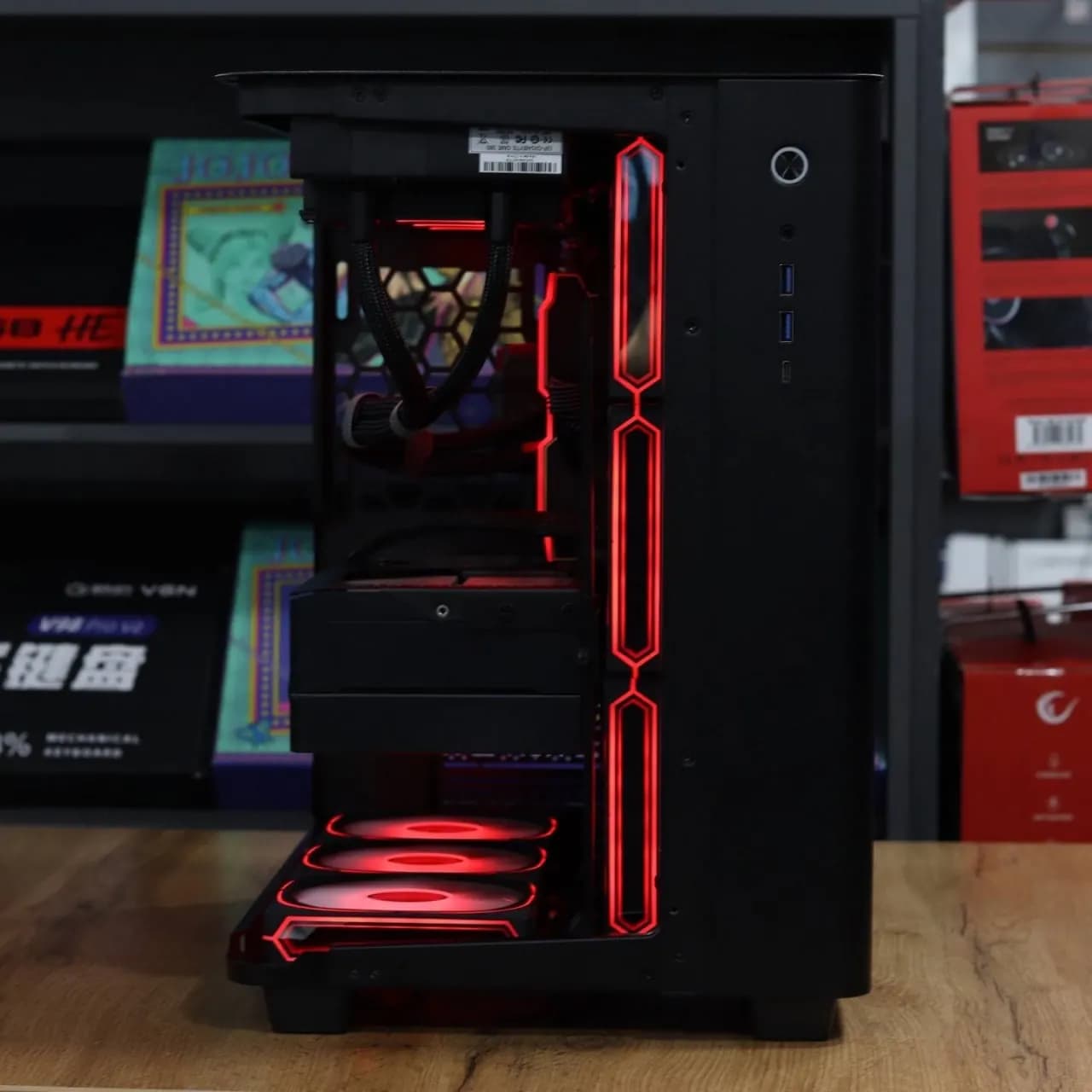 Ryzen 7 7800X3D · Gigabyte RTX 5070 Ti thumbnail 4