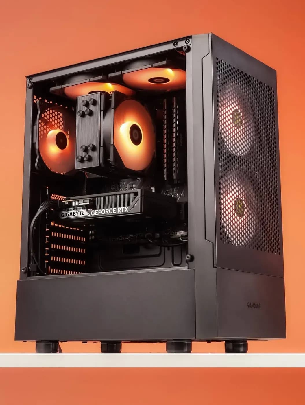 Ryzen 5 5600X · Gigabyte RTX 5060 thumbnail 4