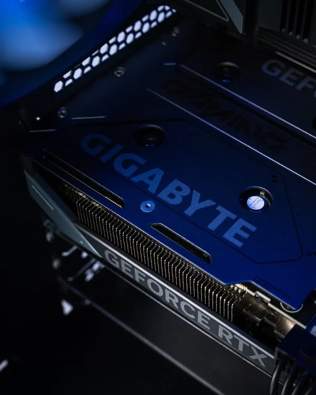Ryzen 5 7500F · Gigabyte RTX 5060 Ti