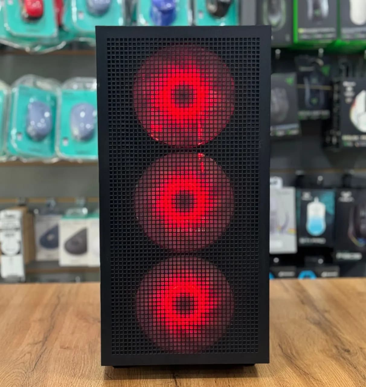 Ryzen 9 7900X · MSI RTX 4070 Super thumbnail 4