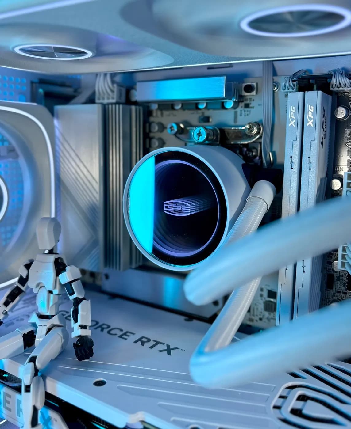 Ryzen 5 9600X · Palit RTX 5070 thumbnail 3